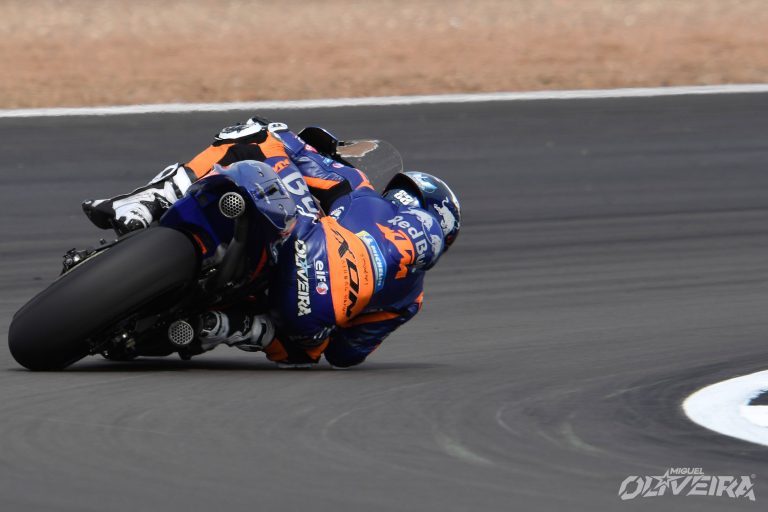 2019-mgp-oliveira-uk-silverstone-003-2