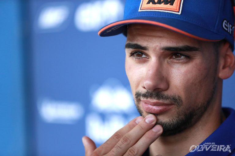 313795miguel-oliveiratech3ktm-rc16motogp-chang-international-circuit-tha2019-10-03001