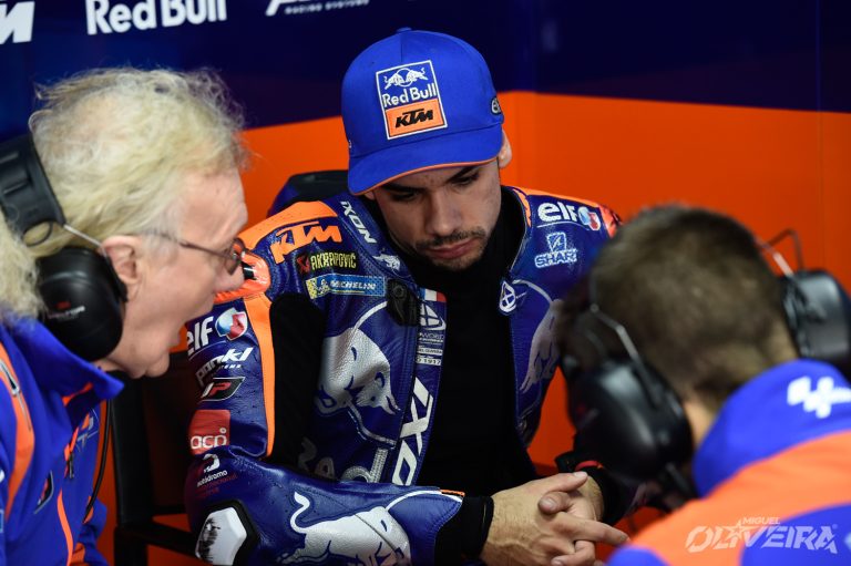 316122miguel-oliveira-tech3ktm-rc16motogp-twin-ring-motegi-jpn2019-10-18108