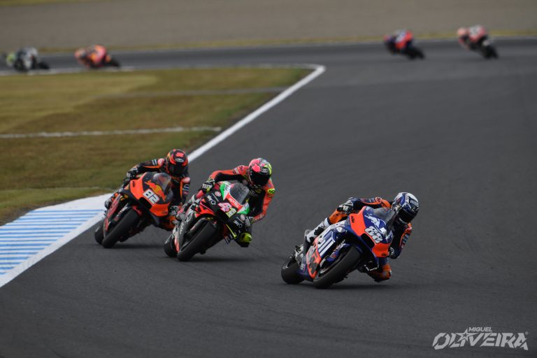 316433miguel-oliveiratech3-rc16motogp-twin-ring-motegi-jpn2019-10-192581