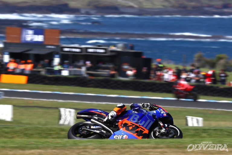 317379miguel-oliveiratech3-rc16motogp-phillip-island-aus2019-10-25033