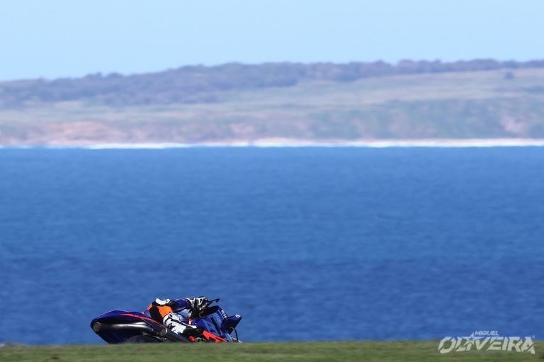 317382miguel-oliveiratech3-rc16motogp-phillip-island-aus2019-10-25036