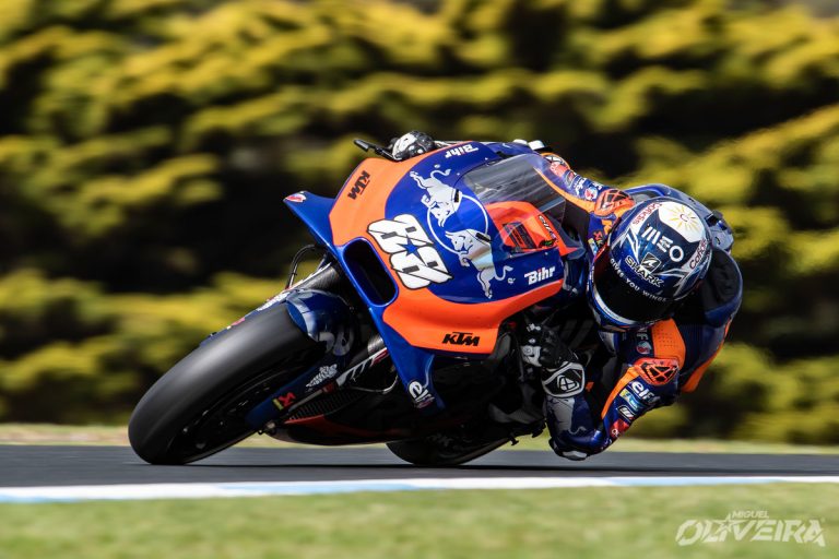 317404miguel-oliveiratech3-rc16motogp-phillip-island-aus2019-10-25058