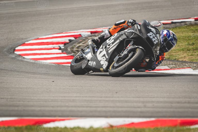 332683miguel-oliveiraktmtech3motogprc16sepang-international-circuit-mys2020-10