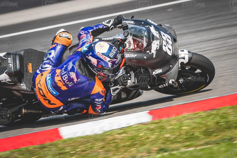 332693miguel-oliveiraktmtech3motogprc16sepang-international-circuit-mys2020-7