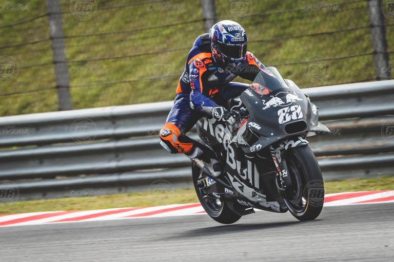 332694miguel-oliveiraktmtech3motogprc16sepang-international-circuit-mys2020-8