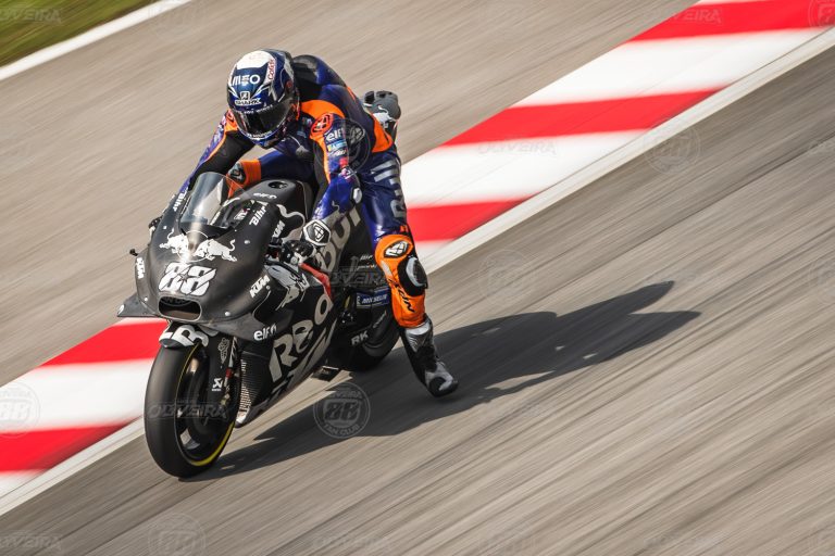 332764miguel-olivieraktmtech3motogprc16sepang-international-circuit-mys2020-3