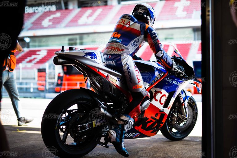 359868miguel-oliveiratech3ktm-rc16motogpcircuit-de-barcelona-catalunya-esp2020-09-25-11
