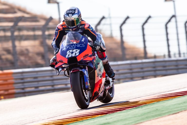 364691miguel-oliveiratech3ktm-rc16motogpmotorland-aragon-esp2020-10-24-12