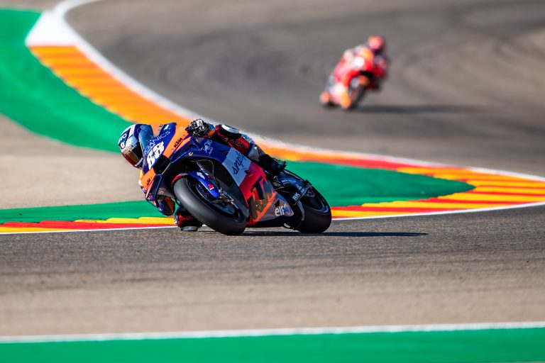 364703miguel-oliveiratech3ktm-rc16motogpmotorland-aragon-esp2020-10-24-5