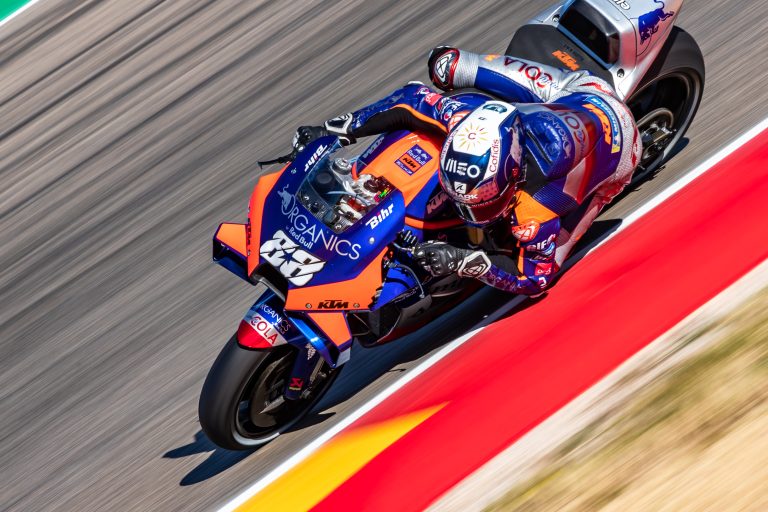 364707miguel-oliveiratech3ktm-rc16motogpmotorland-aragon-esp2020-10-24-9
