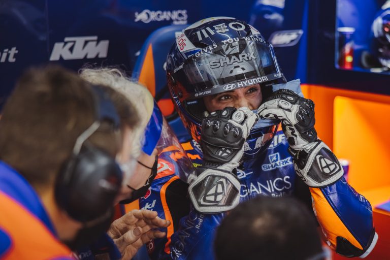 366879miguel-oliveiratech3ktm-rc16motogpcircuit-ricardo-tormo-esp2020-11-06-14