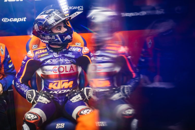 366884miguel-oliveiratech3ktm-rc16motogpcircuit-ricardo-tormo-esp2020-11-06-19