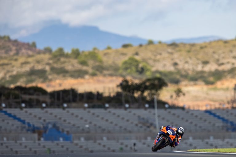 367058miguel-oliveiratech3ktm-rc16motogpcircuit-ricardo-tormo-esp2020-11-07-21