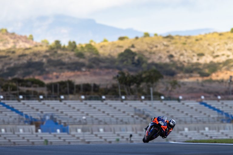 367059miguel-oliveiratech3ktm-rc16motogpcircuit-ricardo-tormo-esp2020-11-07-22