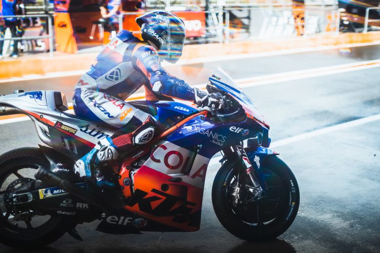 367060miguel-oliveiratech3ktm-rc16motogpcircuit-ricardo-tormo-esp2020-11-07-23