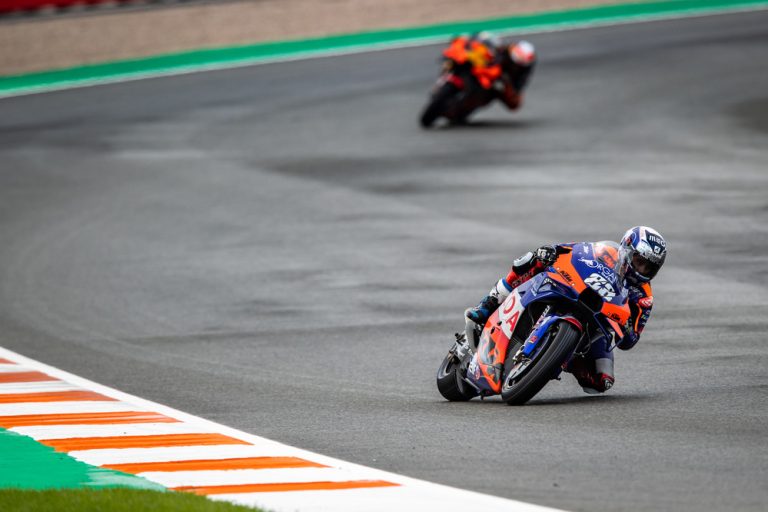 367063miguel-oliveiratech3ktm-rc16motogpcircuit-ricardo-tormo-esp2020-11-07-5