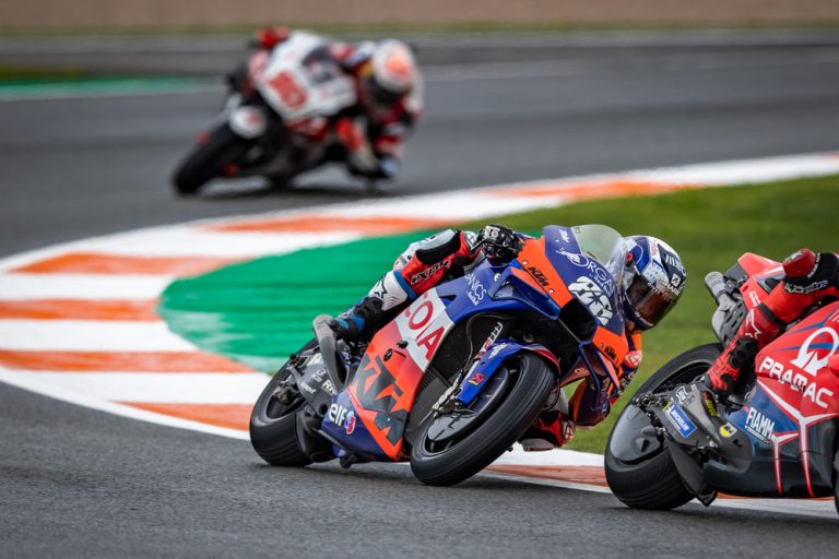 367067miguel-oliveiratech3ktm-rc16motogpcircuit-ricardo-tormo-esp2020-11-07-9