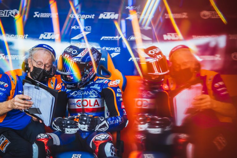368019miguel-oliveiratech3ktm-rc16motogpcircuit-ricardo-tormo-esp2020-11-13-16