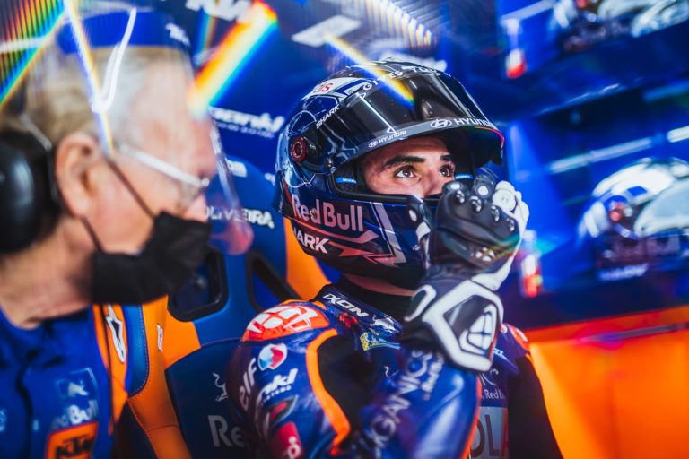 368021miguel-oliveiratech3ktm-rc16motogpcircuit-ricardo-tormo-esp2020-11-13-18