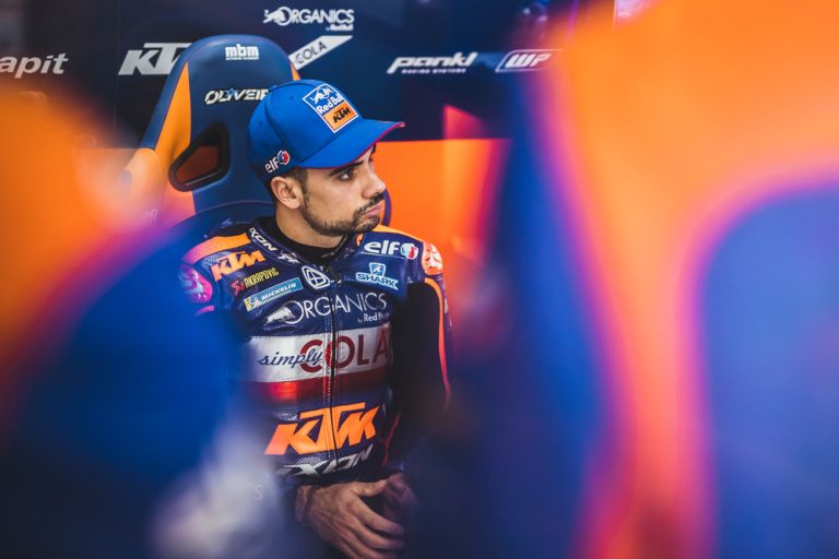 368127miguel-oliveiratech3ktm-rc16motogpcircuit-ricardo-tormo-esp2020-11-14-8