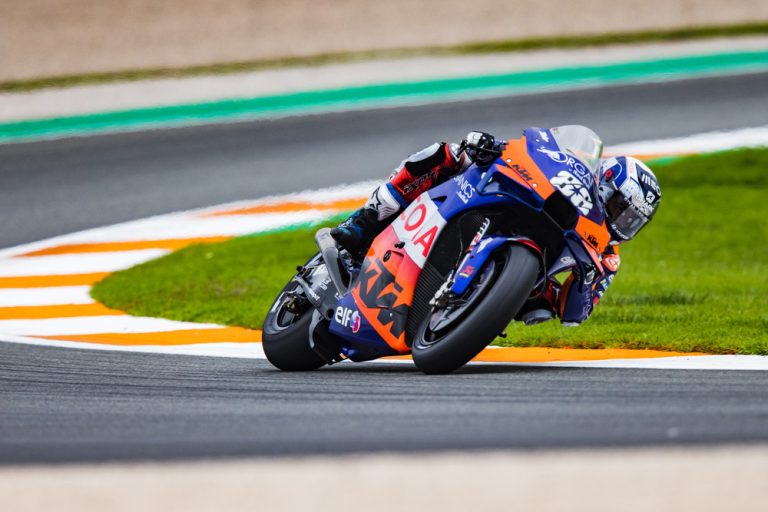 368166miguel-oliveiratech3ktm-rc16motogpcircuit-ricardo-tormo-esp2020-11-14-13