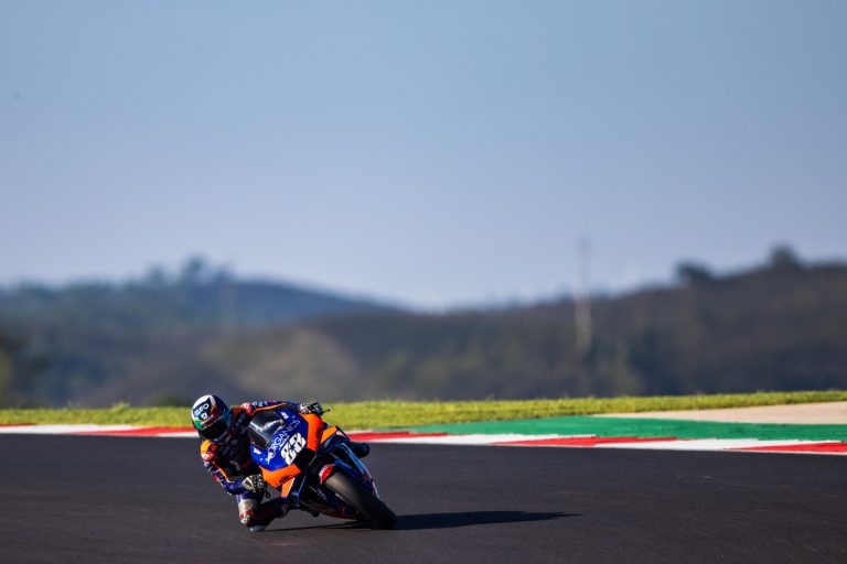 368671miguel-oliveiratech3ktm-rc16motogpalgarve-international-circuit-prt2020-11-21-4
