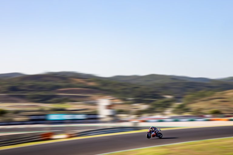 368762miguel-oliveiratech3ktm-rc16motogpalgarve-international-circuit-prt2020-11-21-13