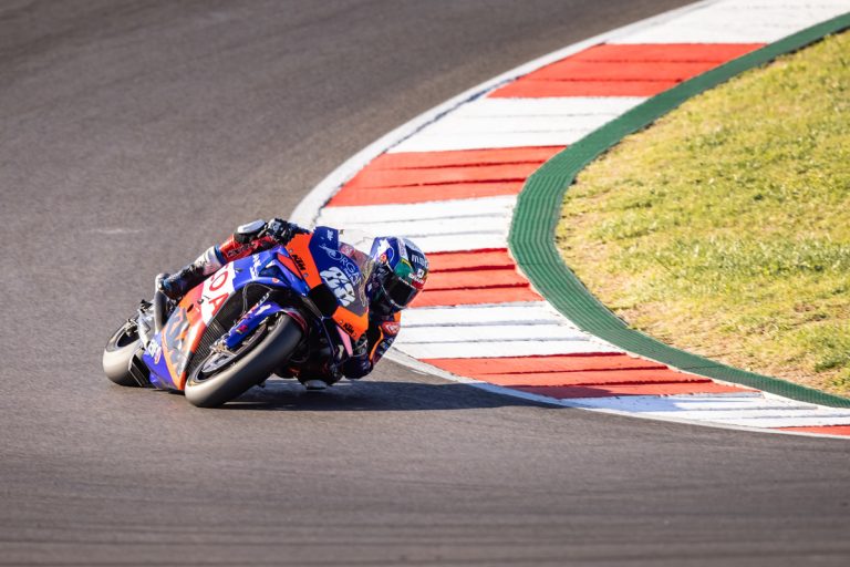 368809miguel-oliveiratech3ktm-rc16motogpalgarve-international-circuit-prt2020-11-22-19