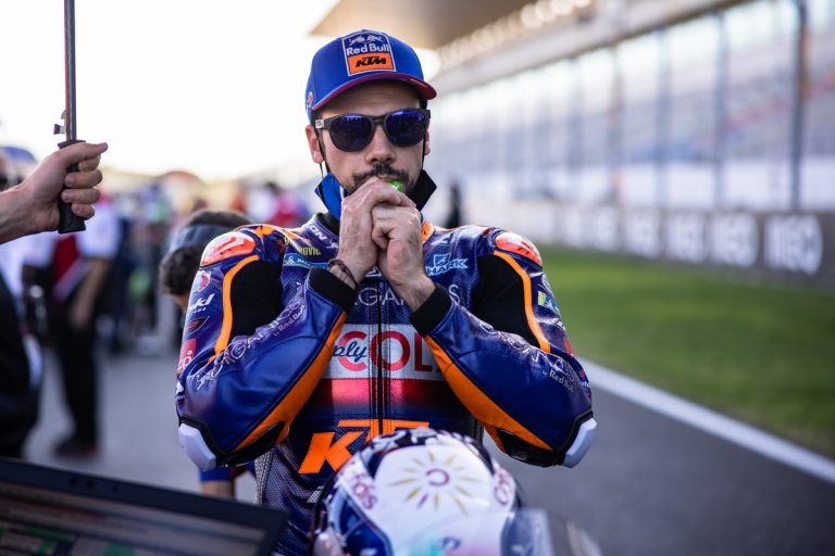368810miguel-oliveiratech3ktm-rc16motogpalgarve-international-circuit-prt2020-11-22-2