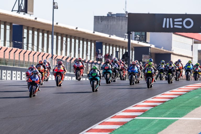 368811miguel-oliveiratech3ktm-rc16motogpalgarve-international-circuit-prt2020-11-22-20