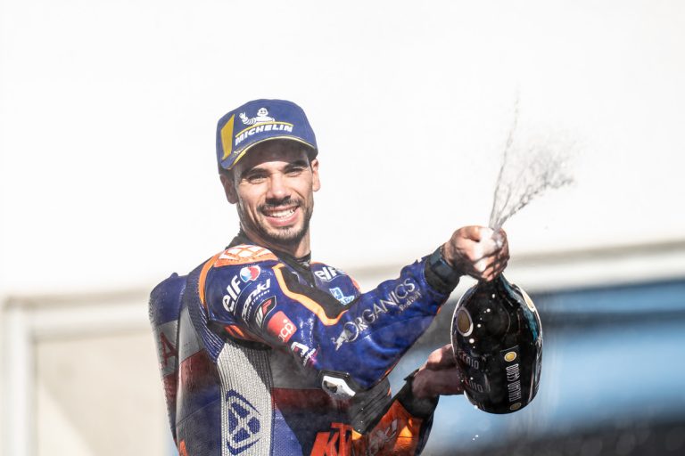368828miguel-oliveiratech3ktm-rc16motogpalgarve-international-circuit-prt2020-11-22-36