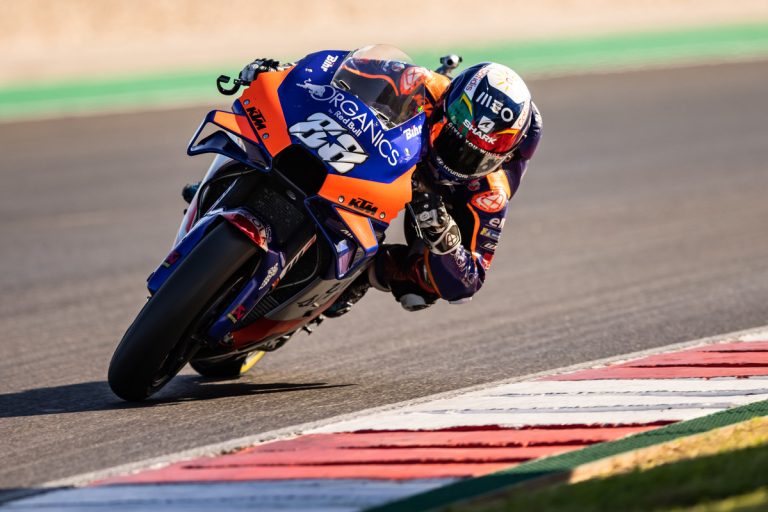 368835miguel-oliveiratech3ktm-rc16motogpalgarve-international-circuit-prt2020-11-22-8