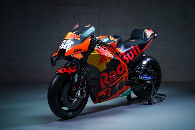 374126miguel-oliveira88rc16red-bull-ktm-factory-racingmotogpteam-presentation2021-3