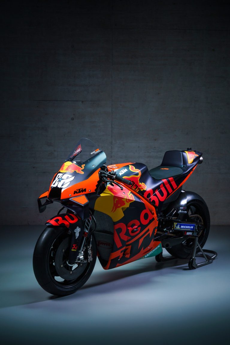 374128miguel-oliveira88rc16red-bull-ktm-factory-racingmotogpteam-presentation2021-5
