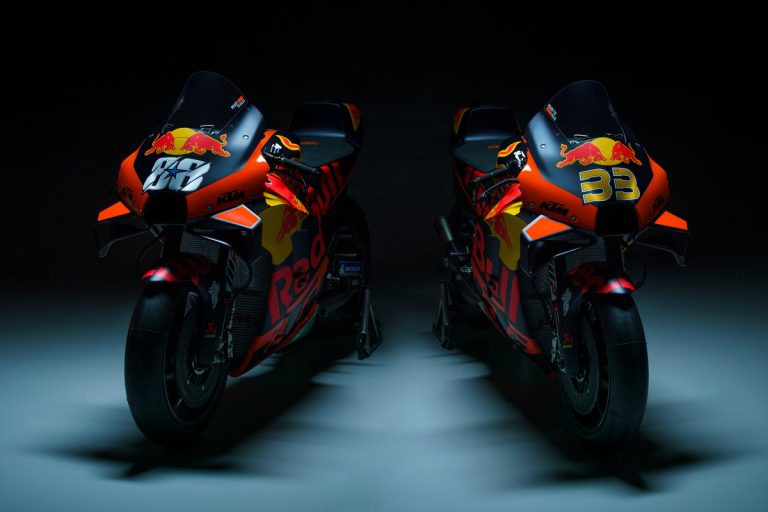 374215ktm-rc16brad-binder33miguel-oliveira88red-bull-ktm-factory-racingmotogpteam-presentation2021